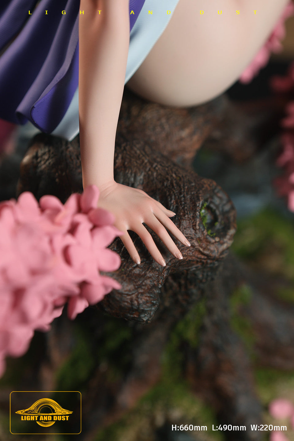 Light and Dust - Nico Robin