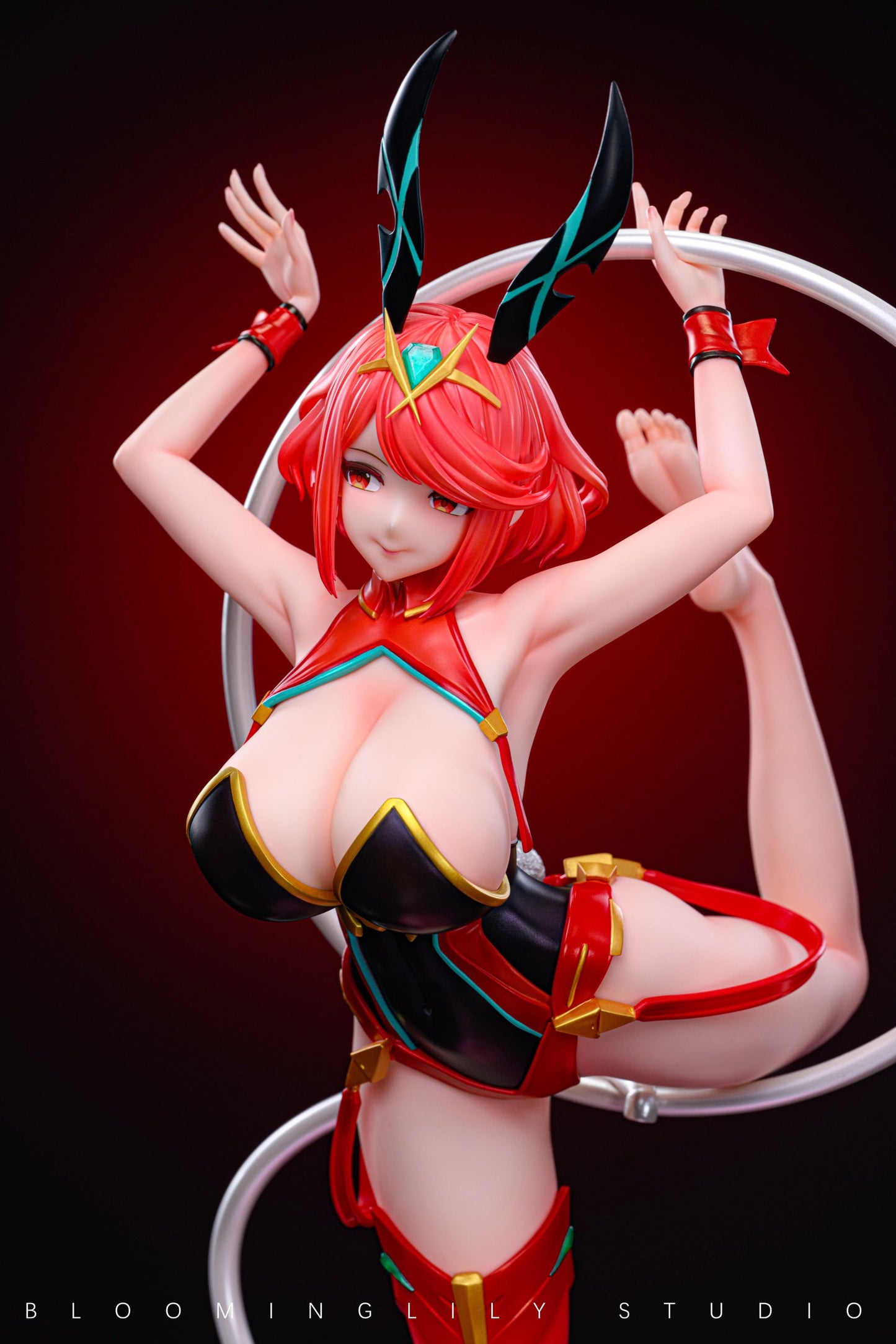 Blooming Lily - Pyra