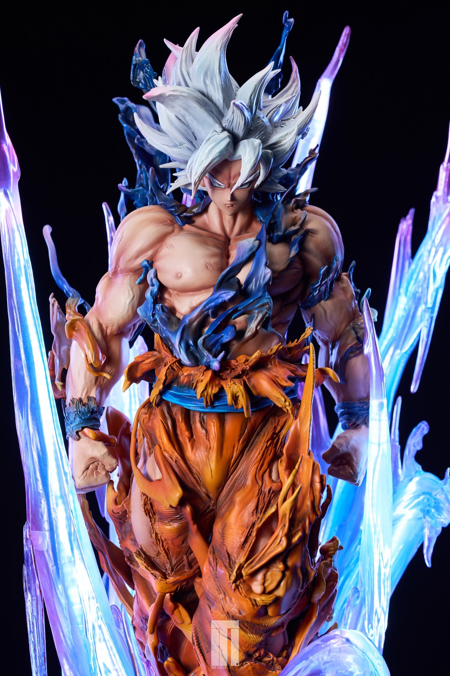 Iron Curtain - UI Goku