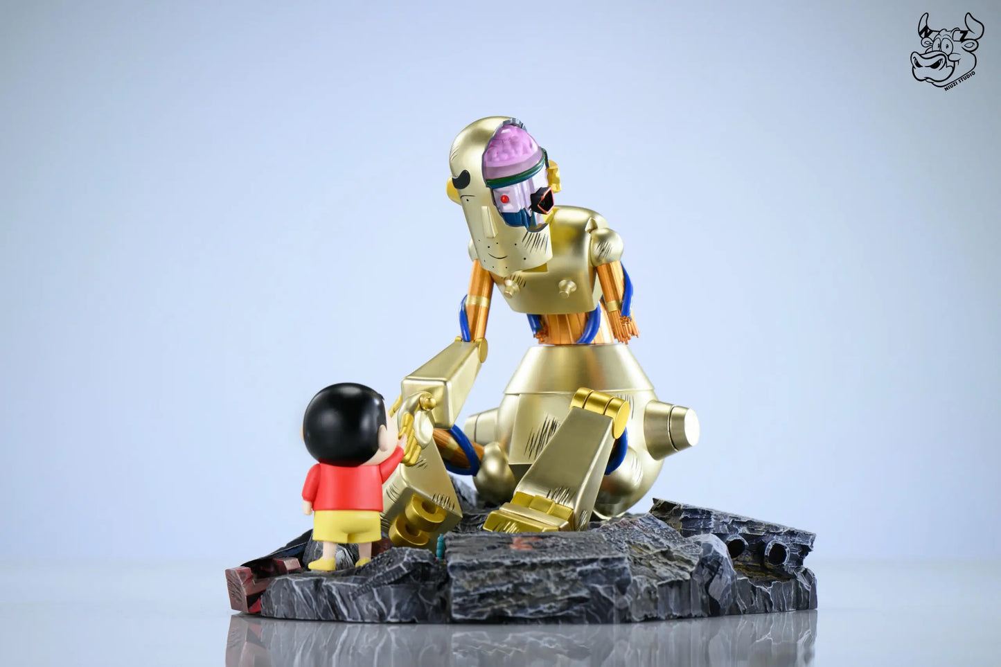 Niuzi - Shinnosuke Nohara and Robo Dad
