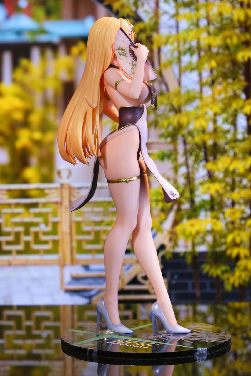 Tou Fou Figure - Mythra