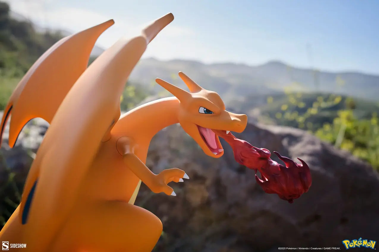Sideshow Collectibles - Charizard