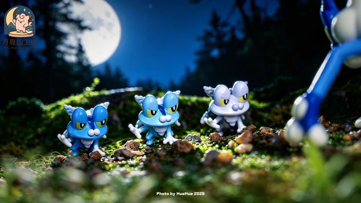 MT Moon - Greninja and Froakie