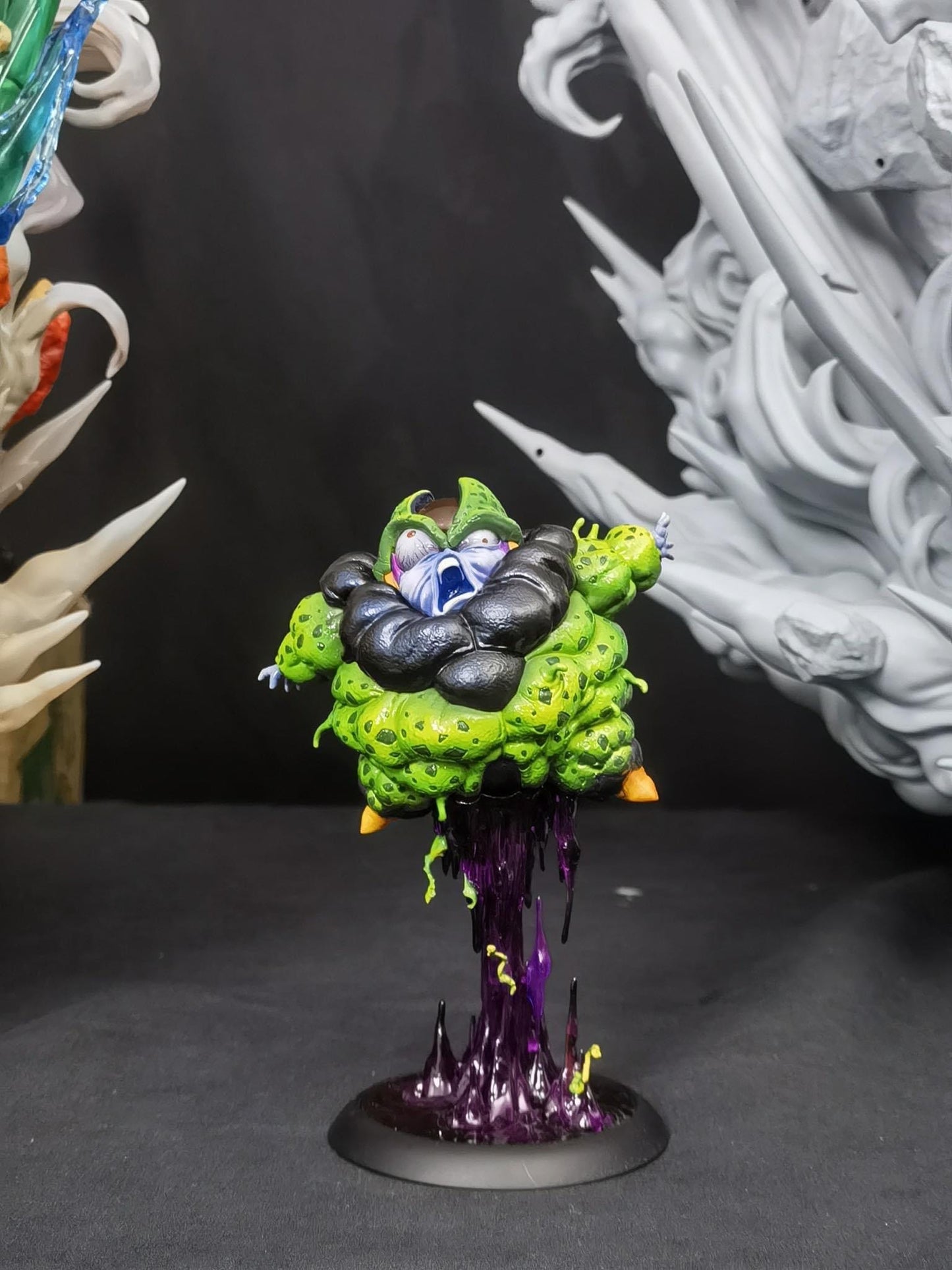 White Hole - Perfect Cell