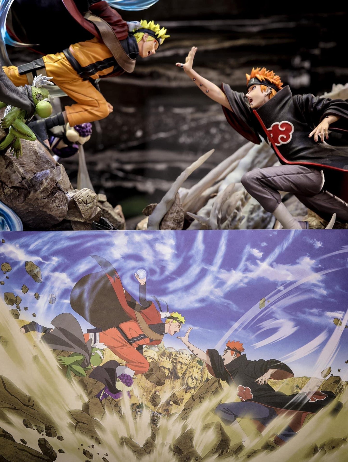 Figurama - Naruto vs Pain
