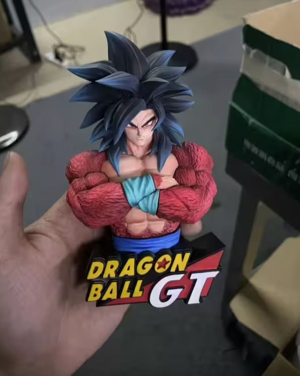 Smoker - SSJ4 Goku