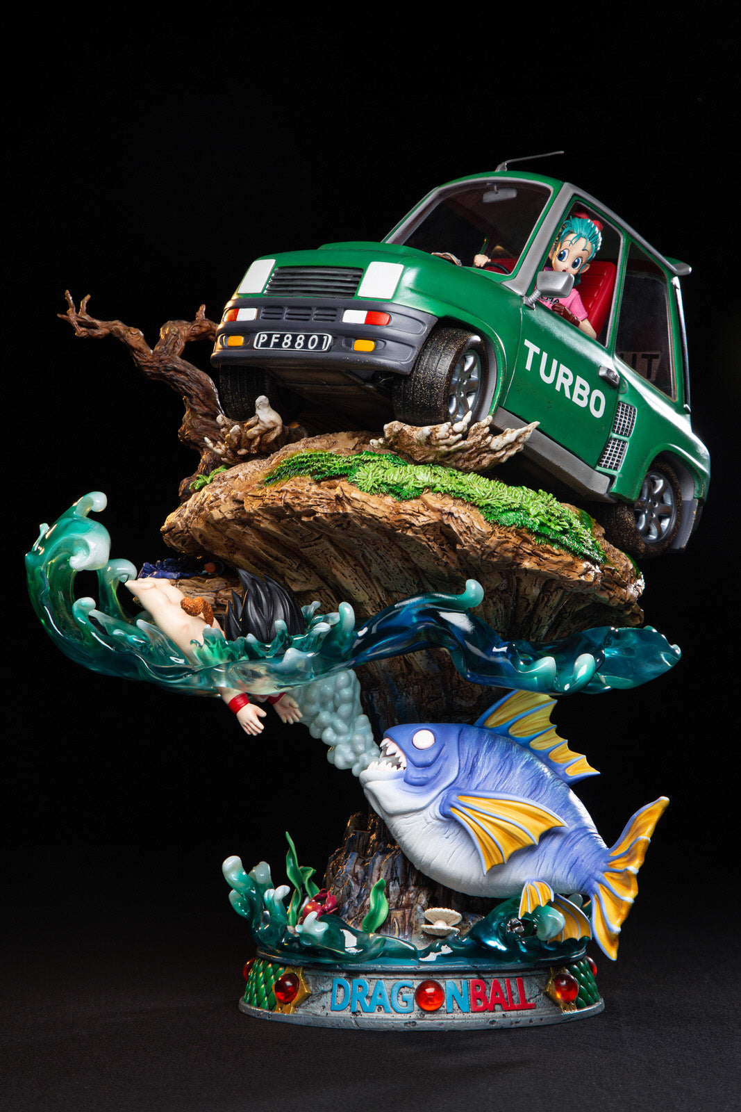 UCS - Bulma and Goku