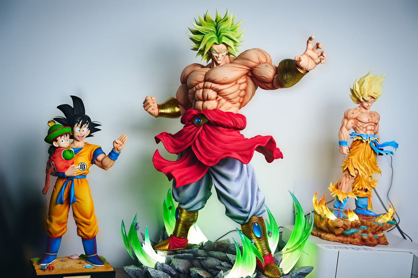 Infinite - Broly