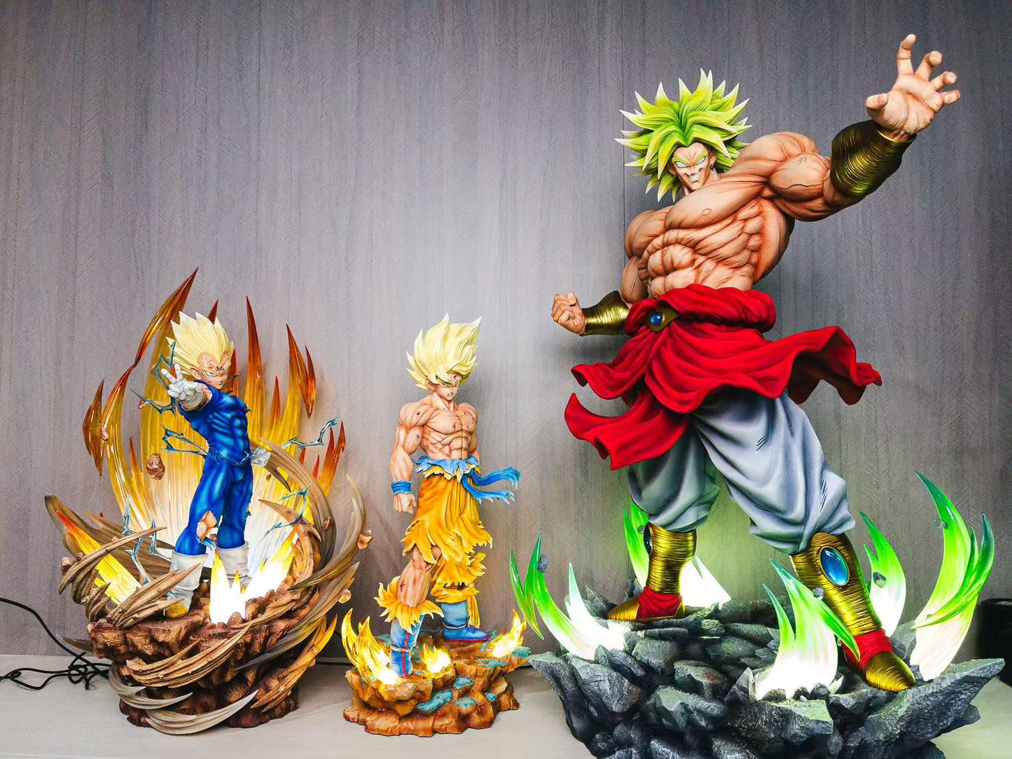 Infinite - Broly