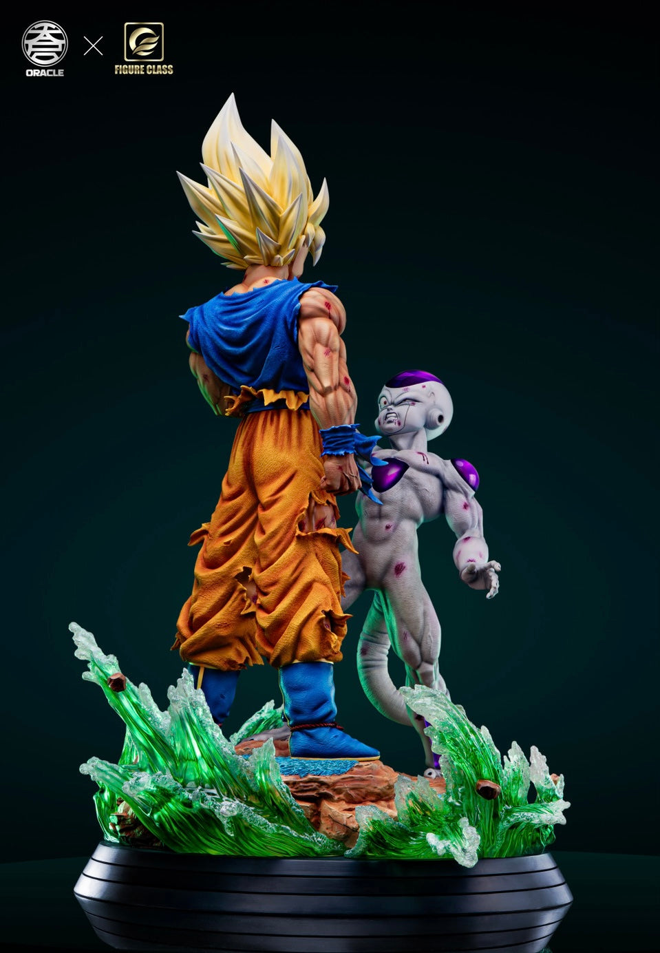 Figure Class x Oracle - SSJ Goku vs Frieza
