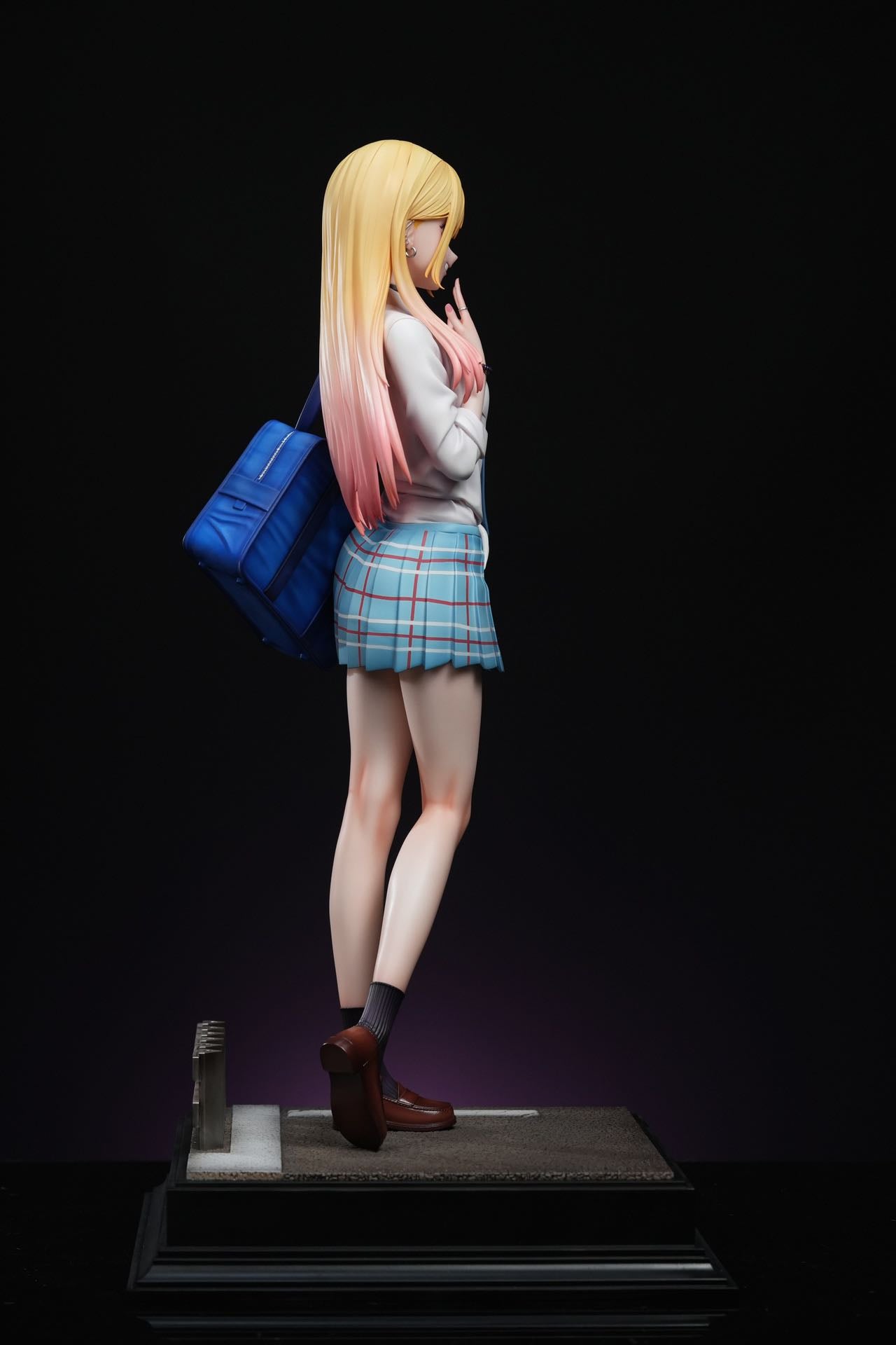 Hera - Marin Kitagawa