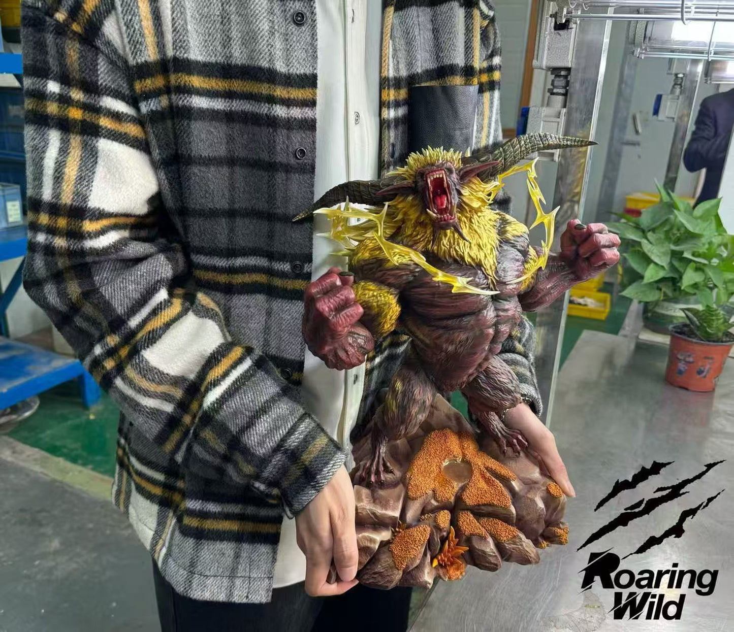 Roaring Wild - Rajang