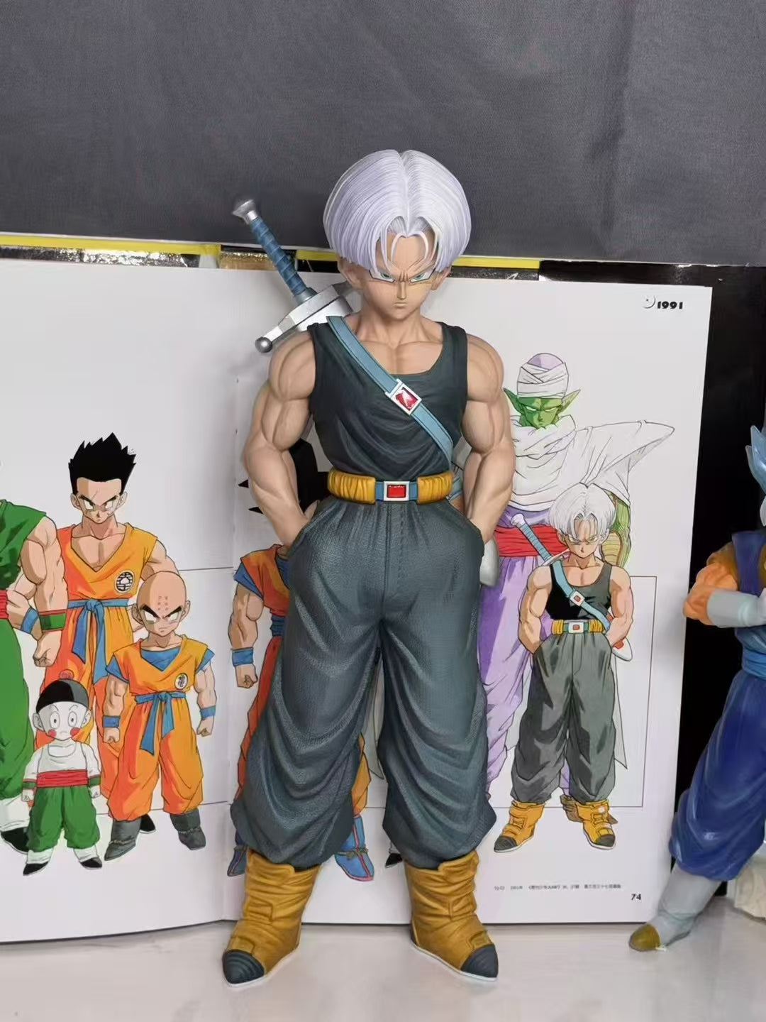 Star Track - Trunks