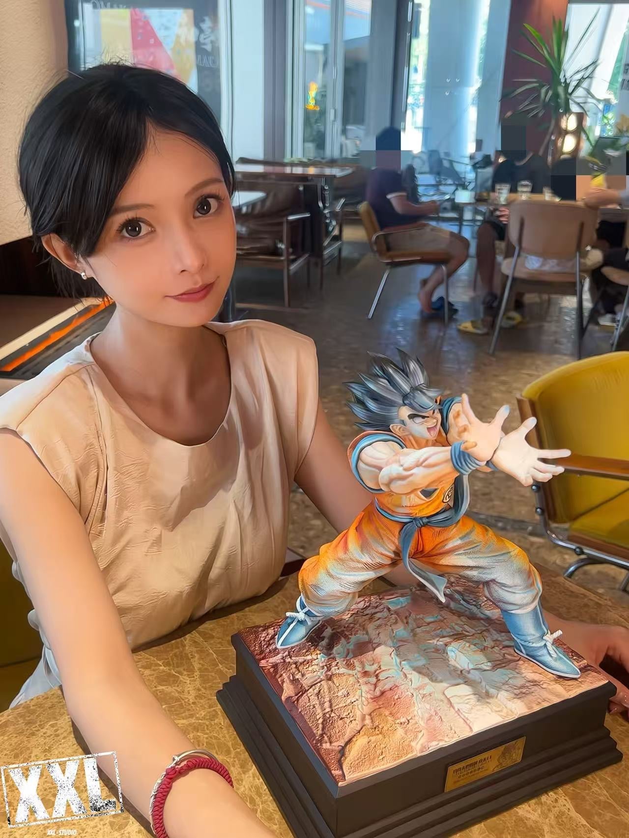 XXL - Goku