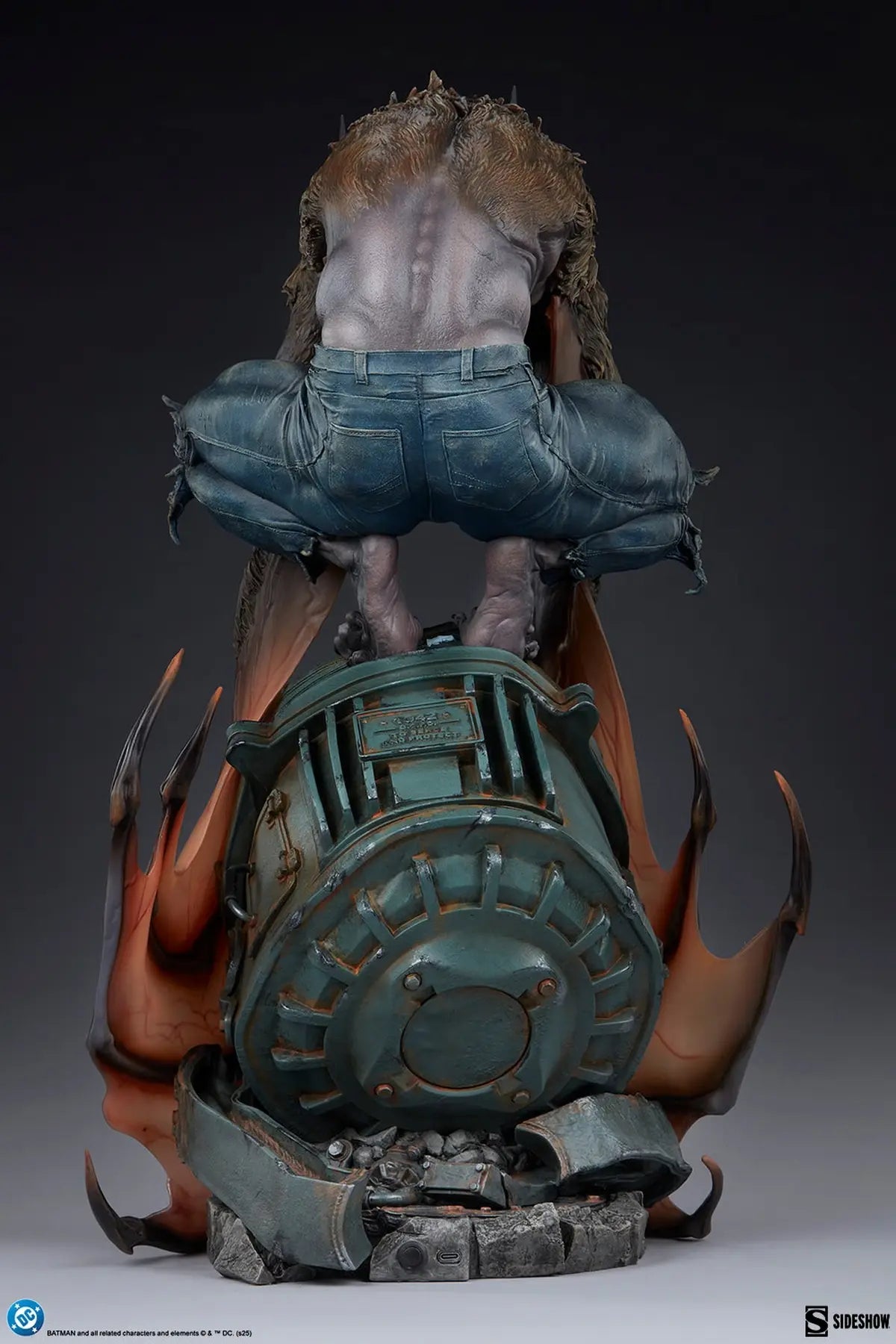 Sideshow Collectibles - Man-Bat