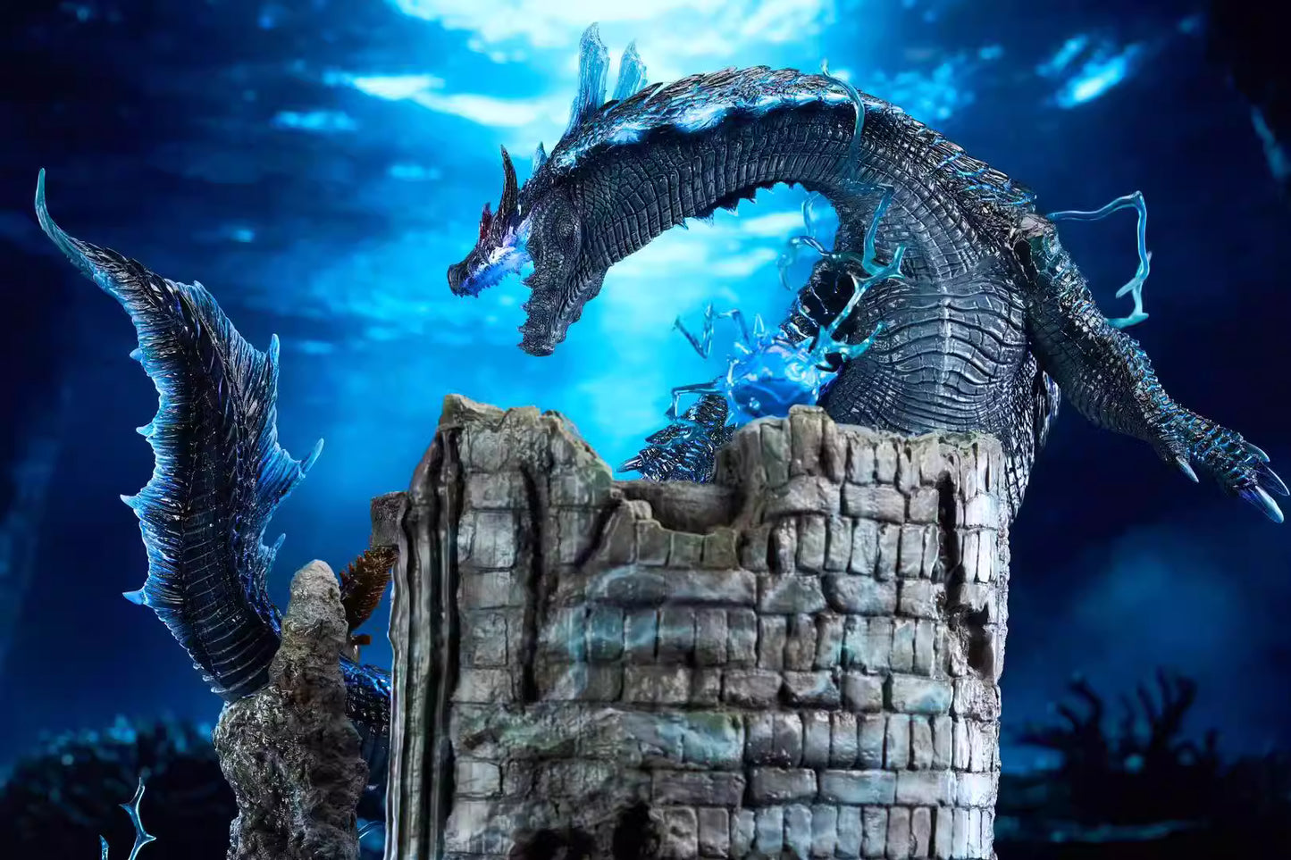 Roaring Wild - Lagiacrus and Abyssal Lagiacrus