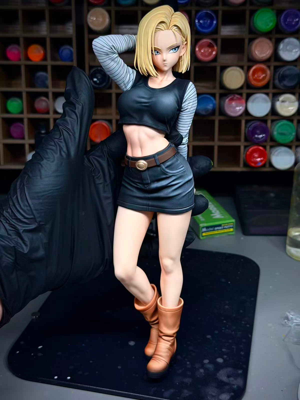 LP - Android 18