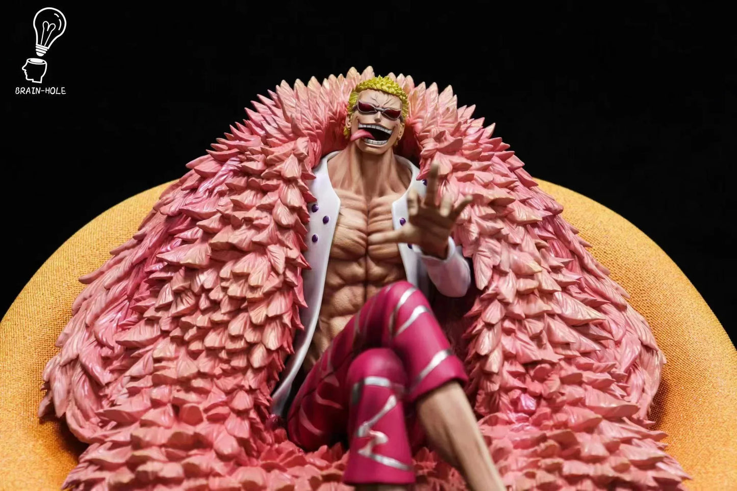 Brain Hole - Doflamingo StatueCorp