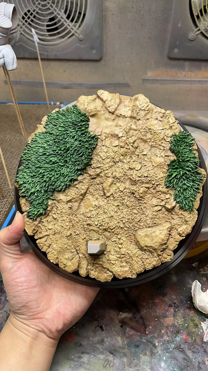 ERA - SSJ Goku StatueCorp