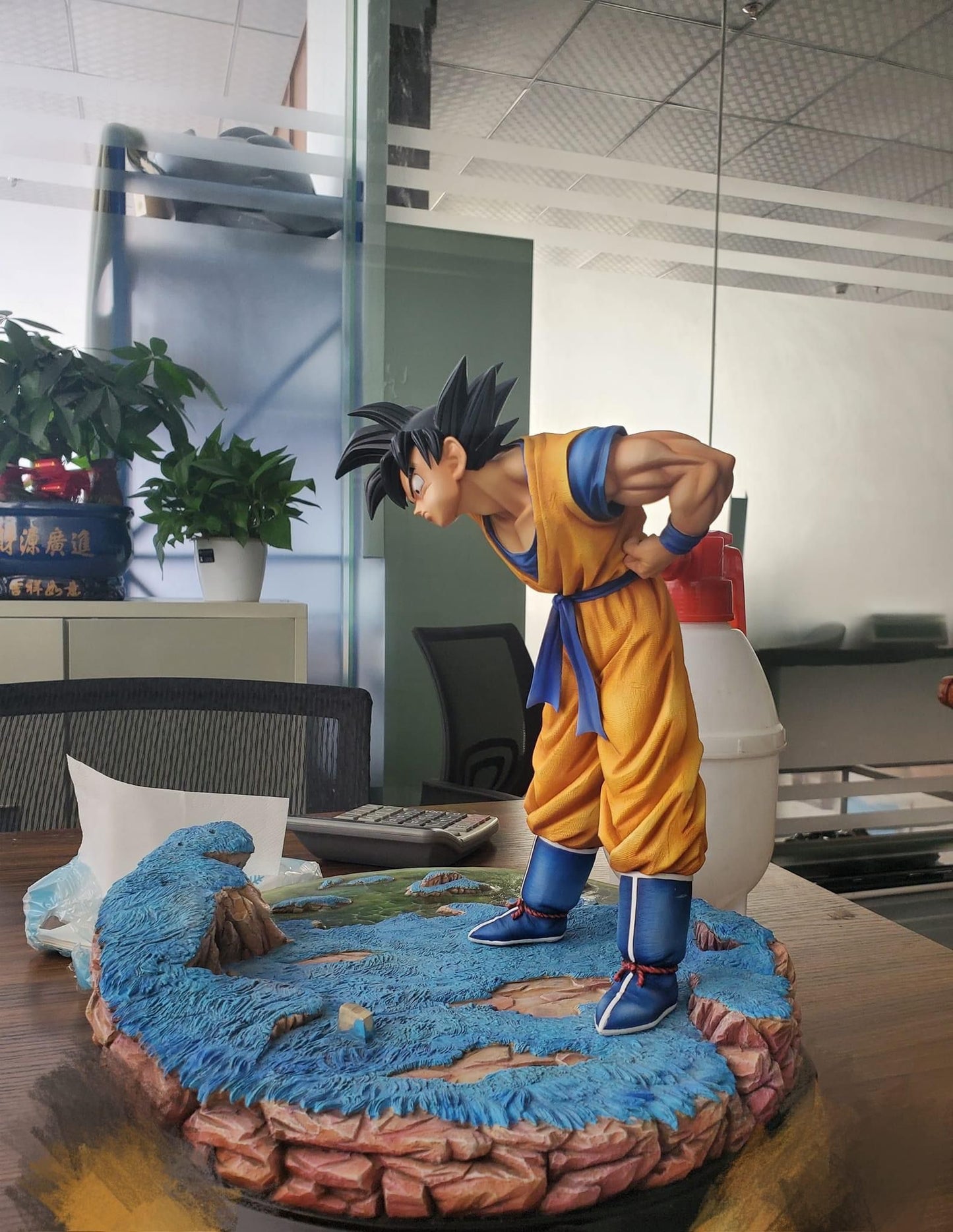 Figure Class - Goku meets Frieza StatueCorp