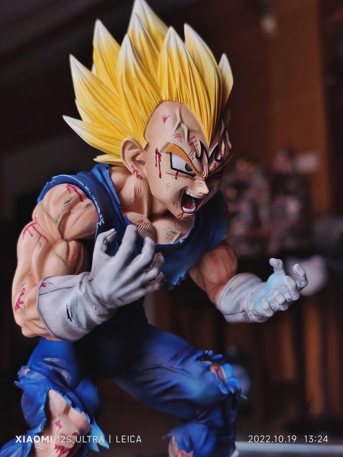 Figure Class - Majin Vegeta StatueCorp