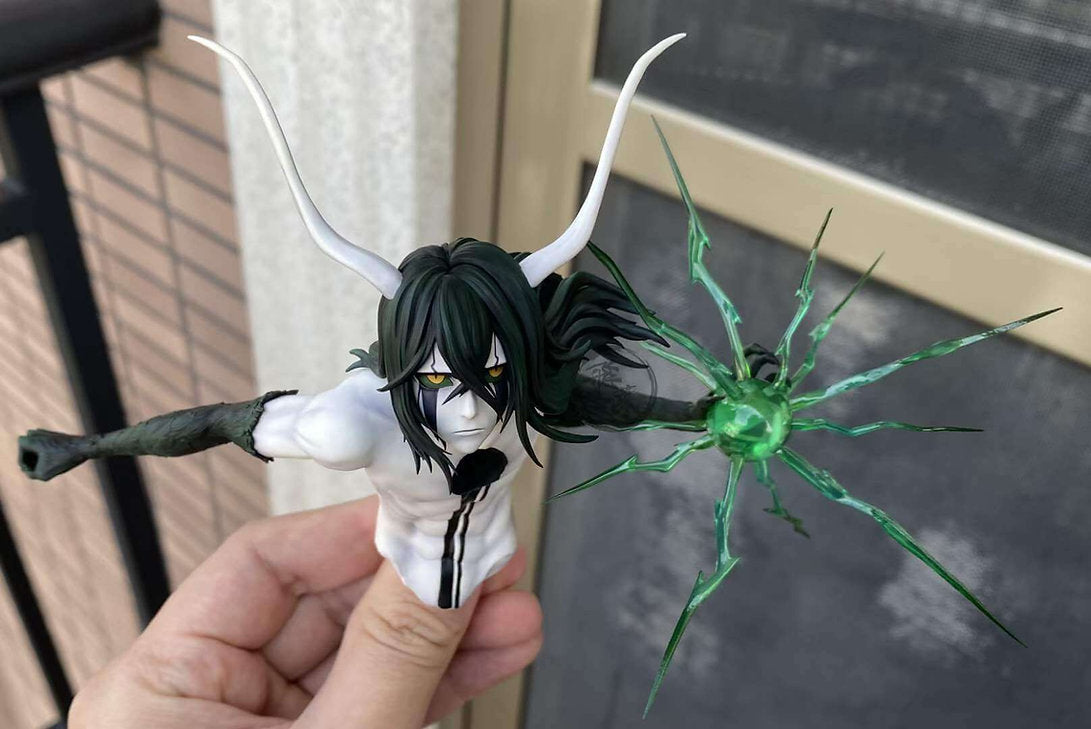 Fly Leaf - Ulquiorra StatueCorp