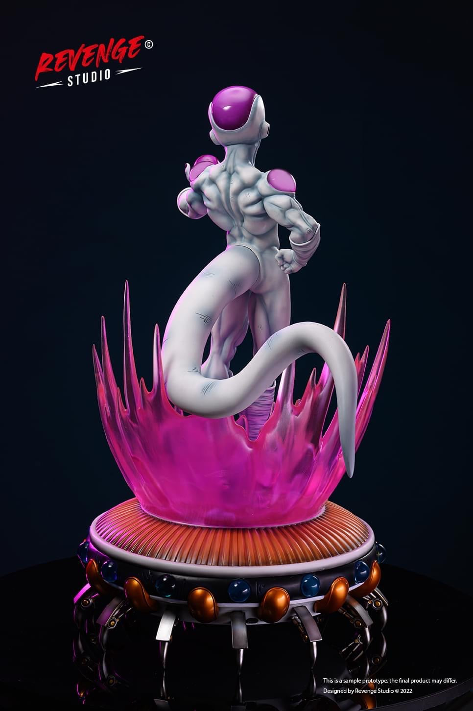 Revenge - Frieza StatueCorp