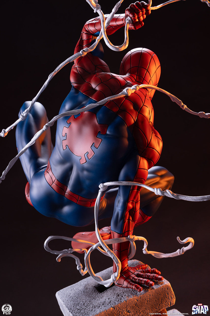 Premium Collectibles - Spider-Man