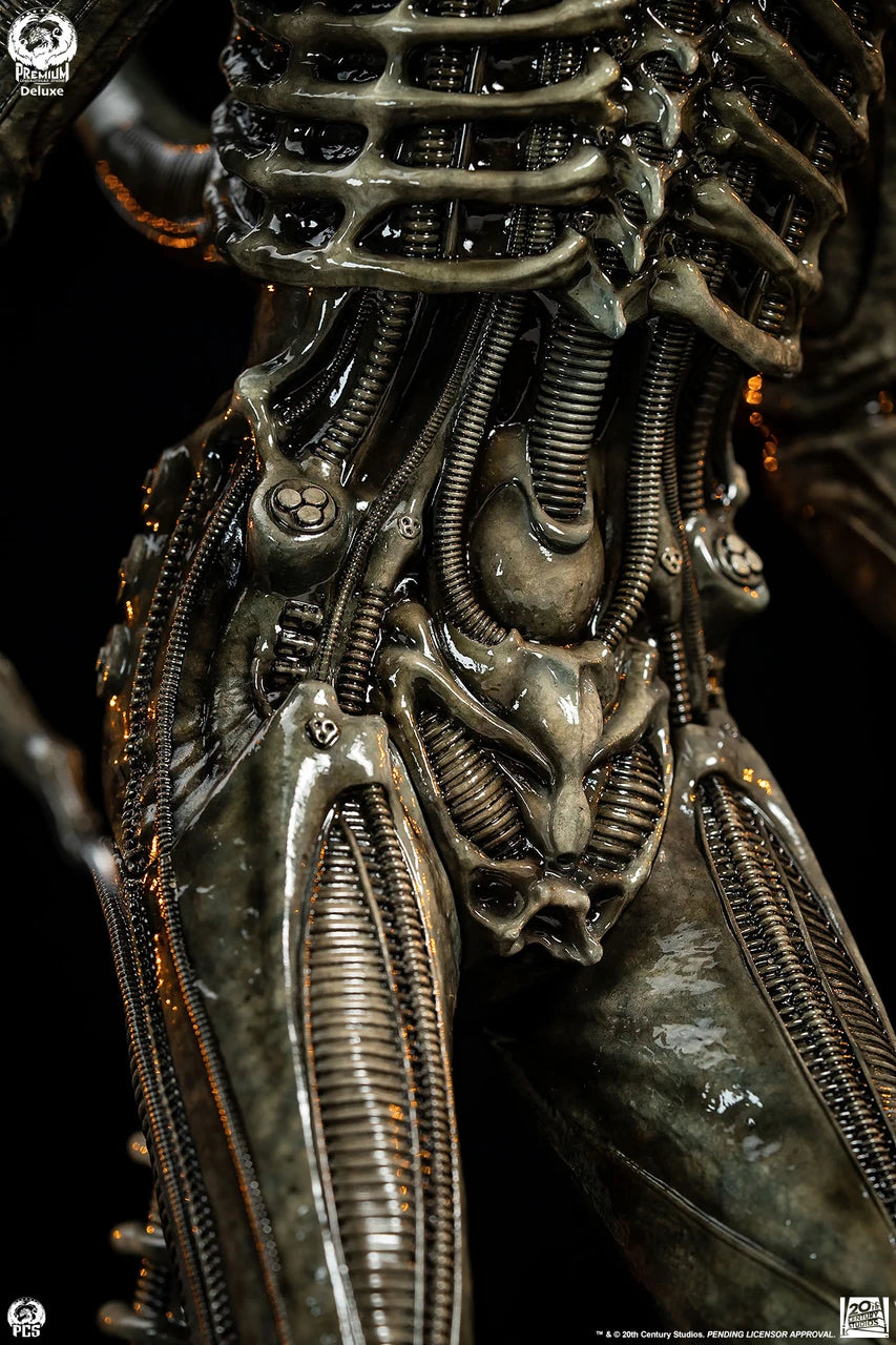 Premium Collectibles - Big Chap Alien