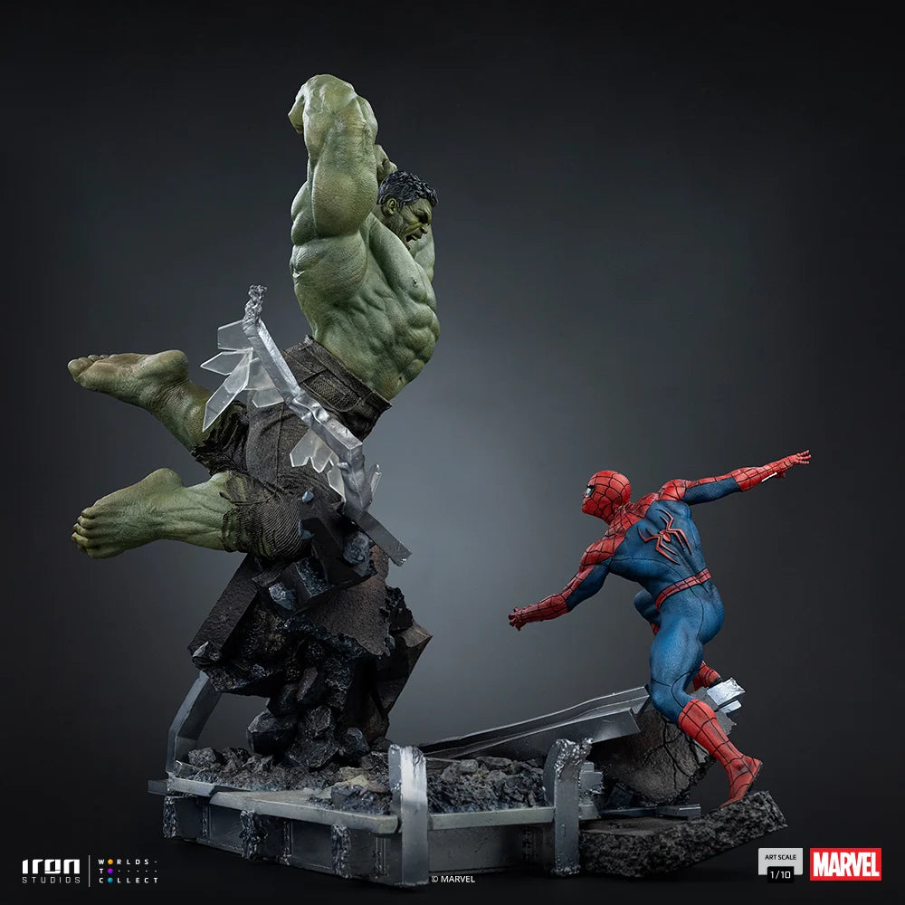 Iron - Spider-Man vs Hulk