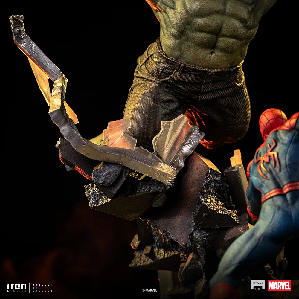 Iron - Spider-Man vs Hulk