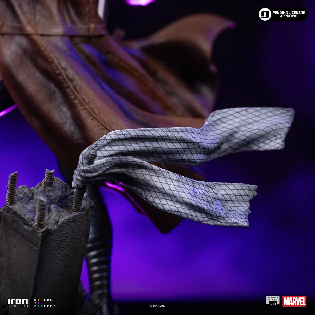 Iron - Gambit