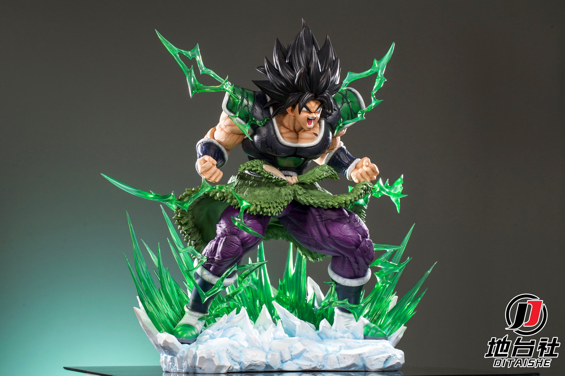 Figurine en résine de Broly - France Figurine en résine de Broly - France
