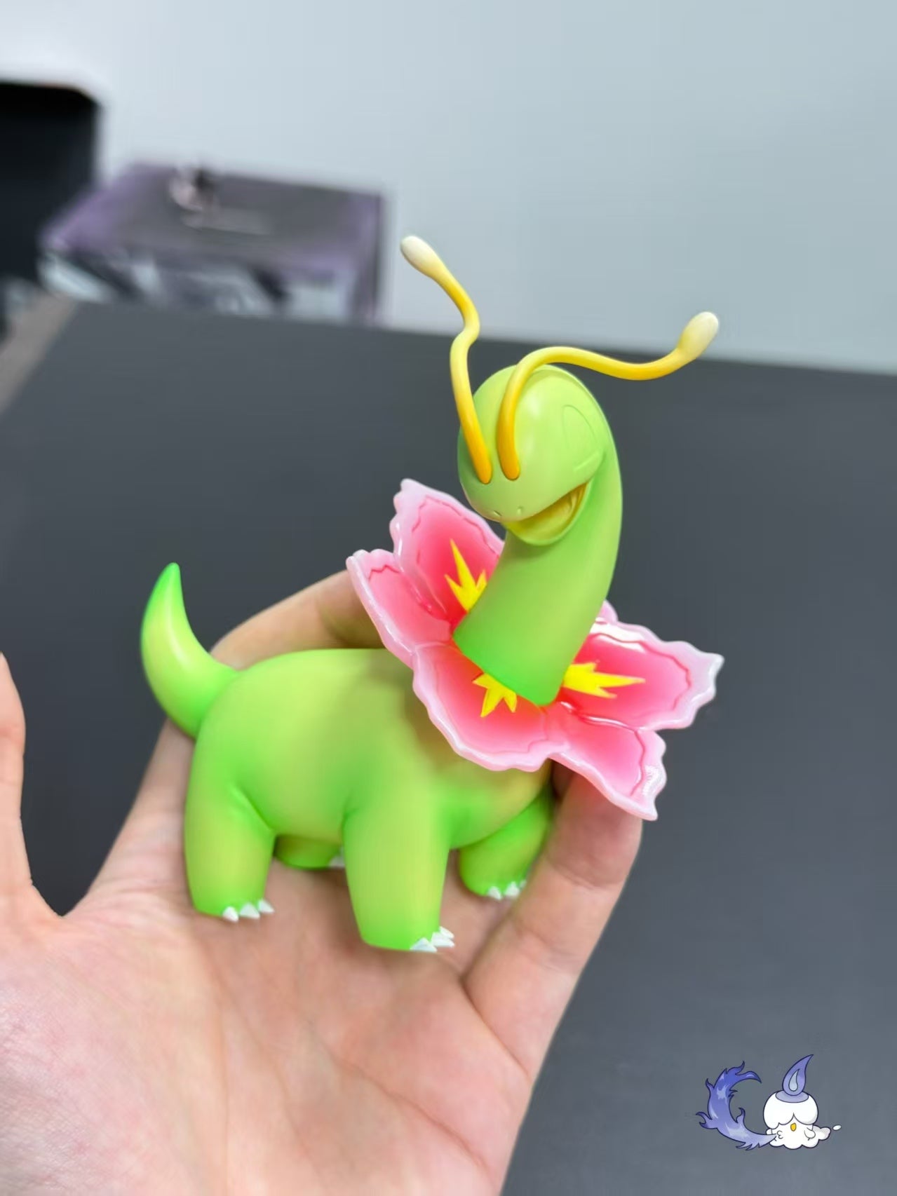 Chasing Light - Chikorita, Bayleef and Meganium