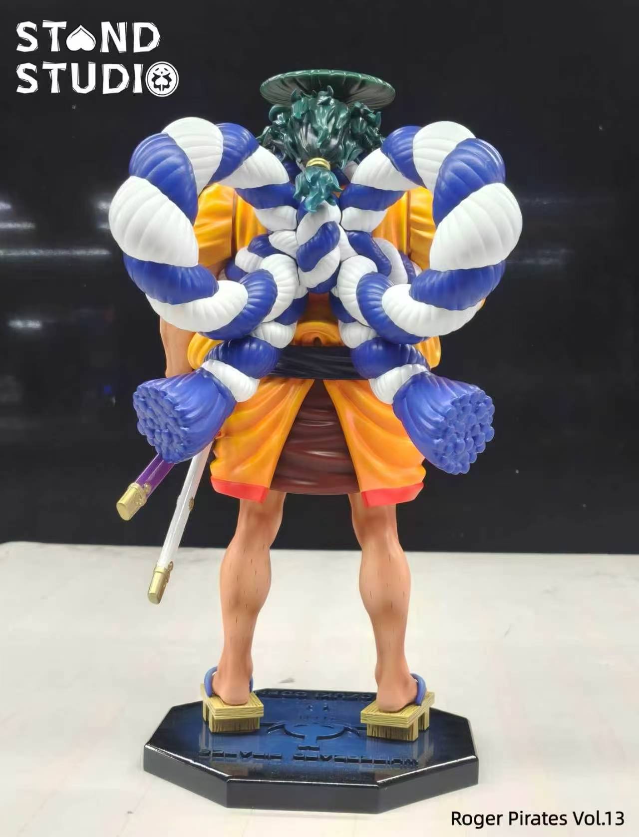 Stand - Kozuki Oden and Blumarine