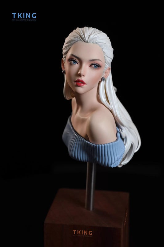 Tking - The Girl Looking Back