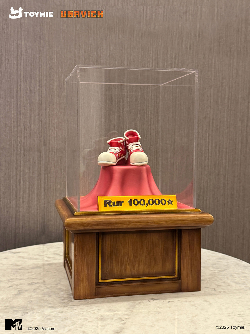 Toymie - Kirenenko and Putin