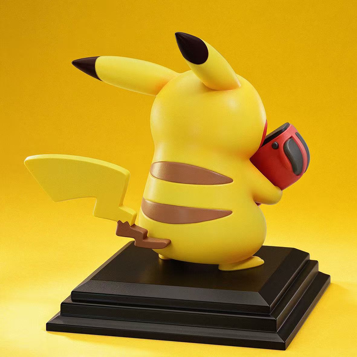 Miumiu - Pikachu