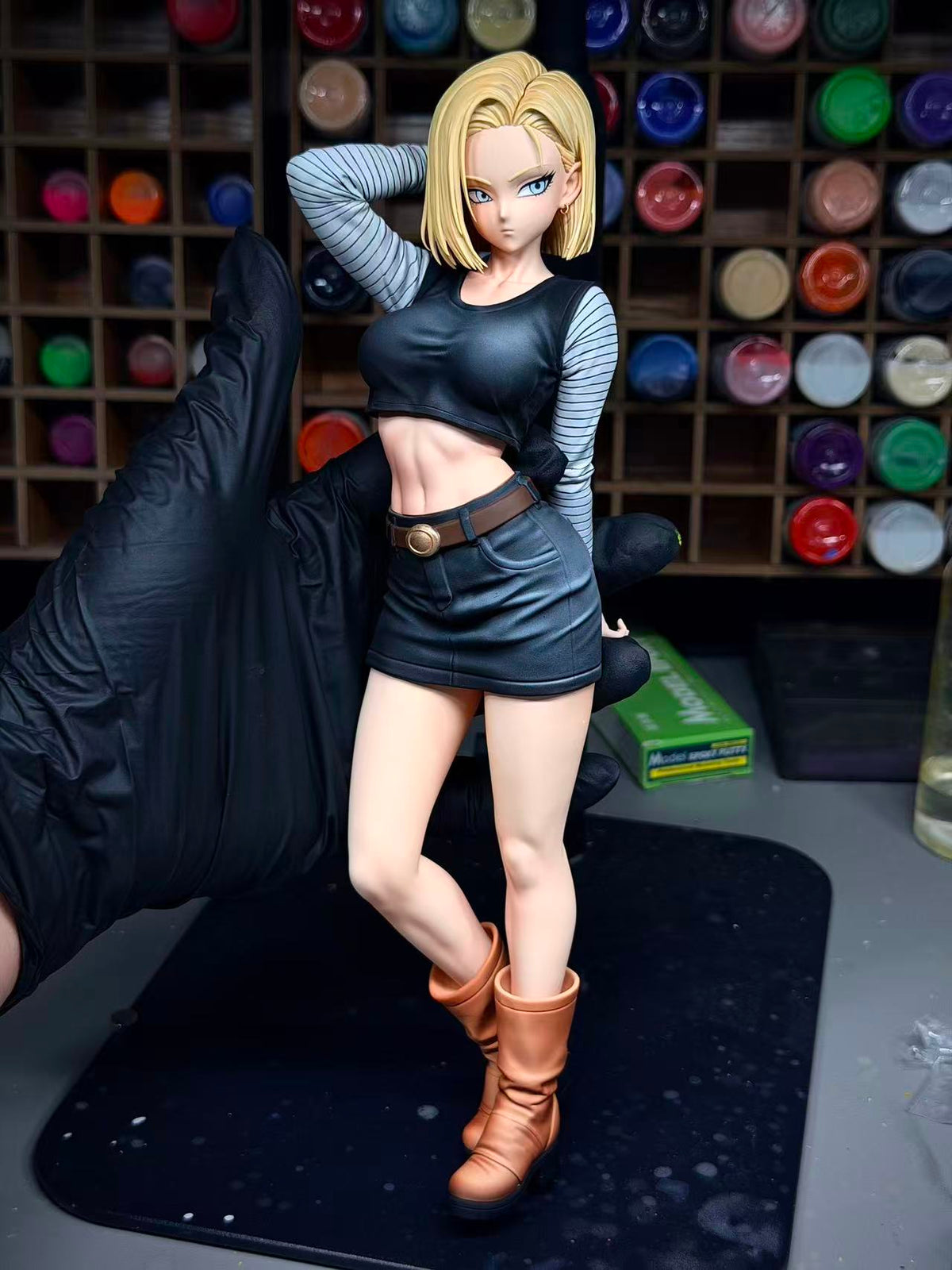 LP - Android 18