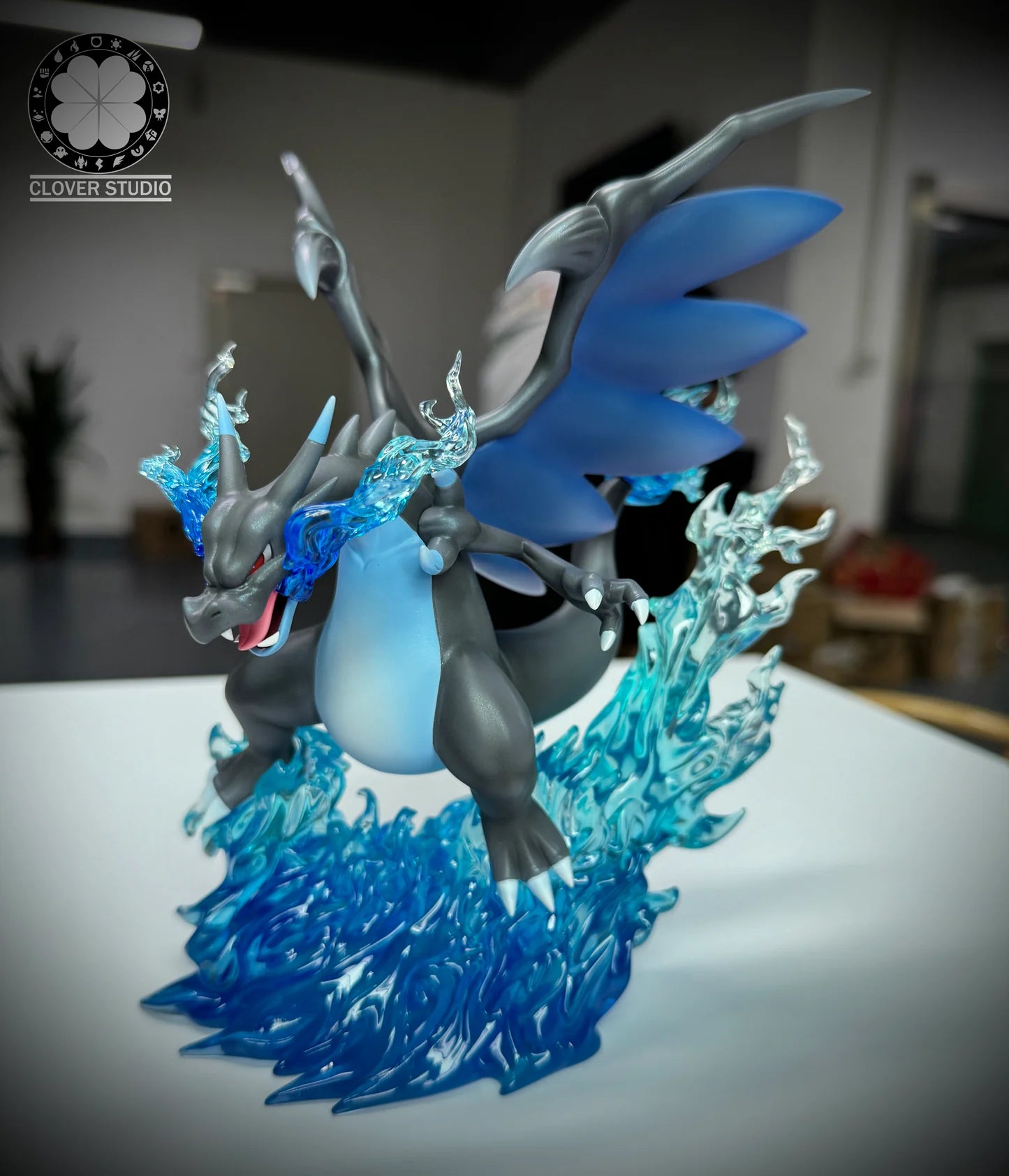 Clover - Mega Charizard X