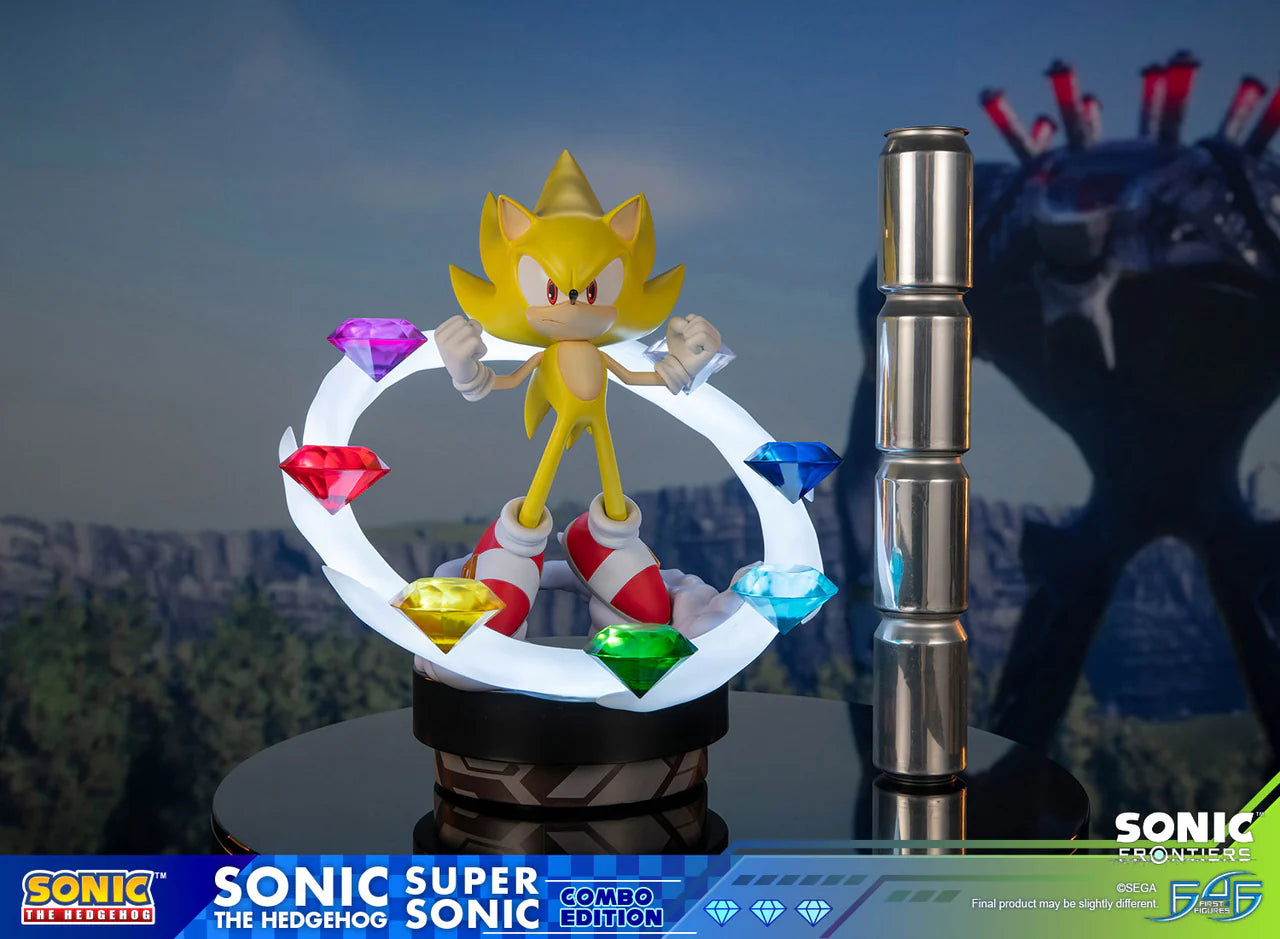 First 4 Figures - Sonic and Super Sonic