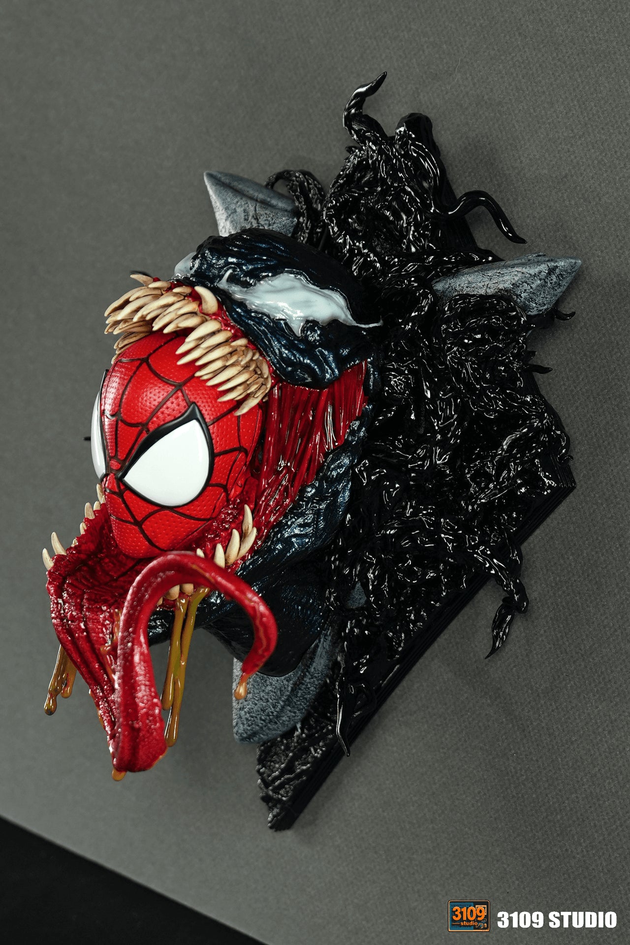 3107 - Spider-Man vs Venom