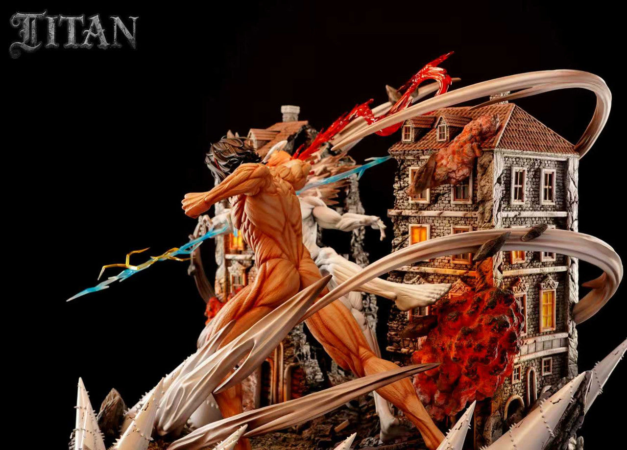 Titan - War Hammer Titan vs Eren