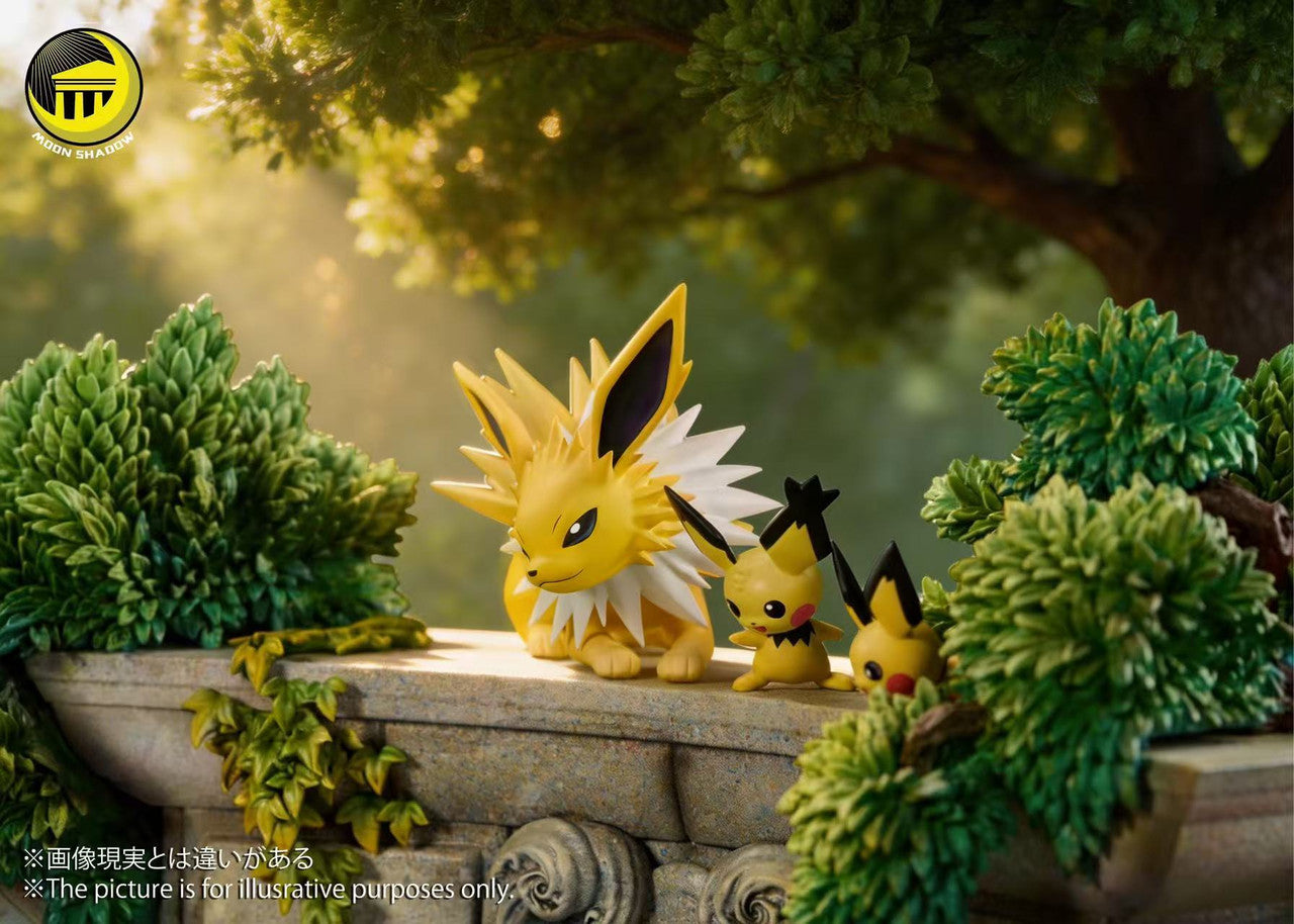 Moon Shadow - Eevee and friends