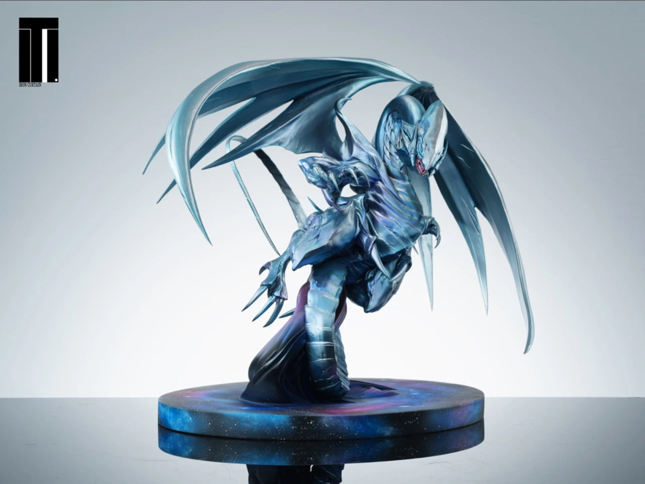 Iron Curtain - Blue-Eyes White Dragon