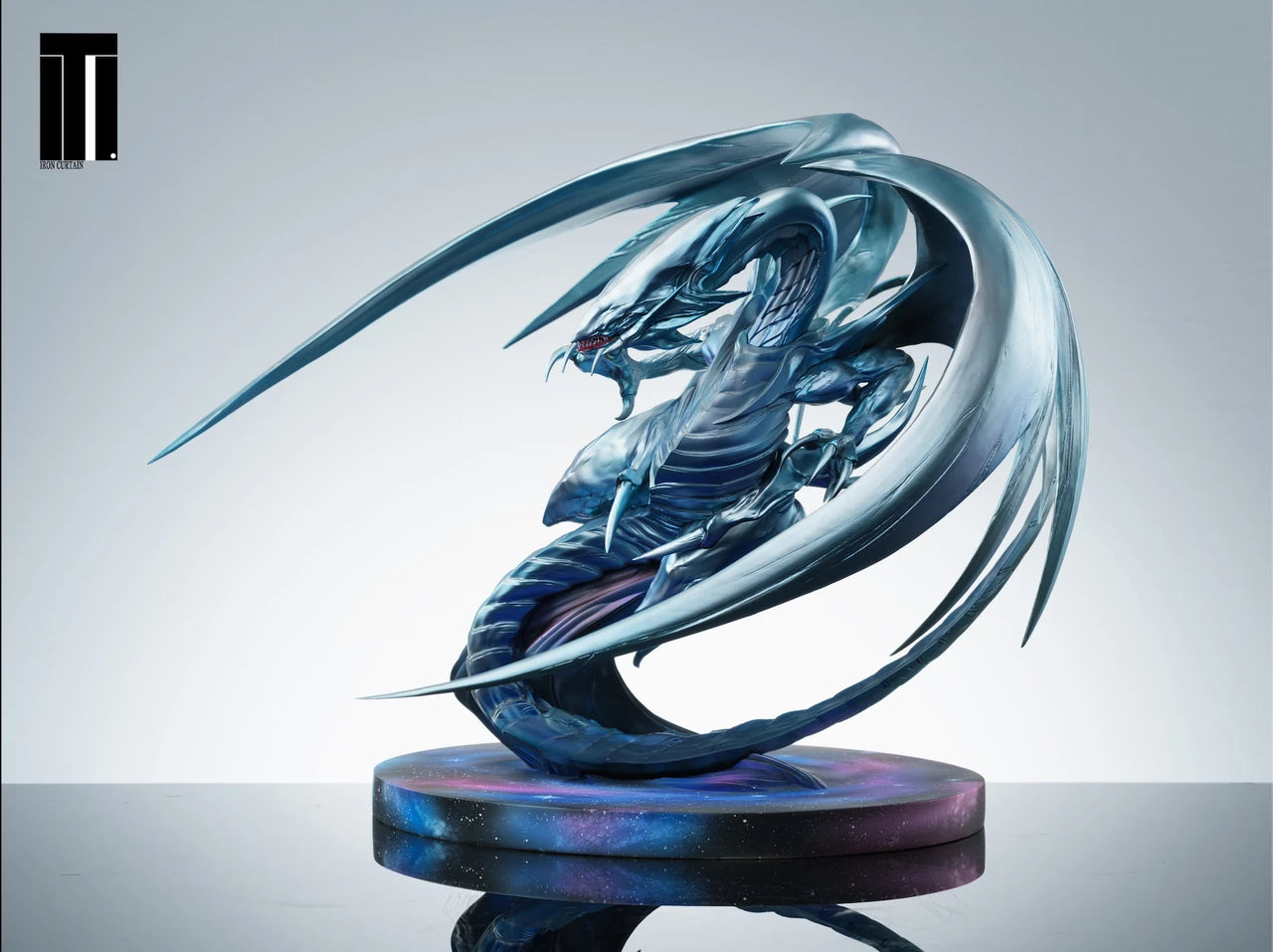 Iron Curtain - Blue-Eyes White Dragon