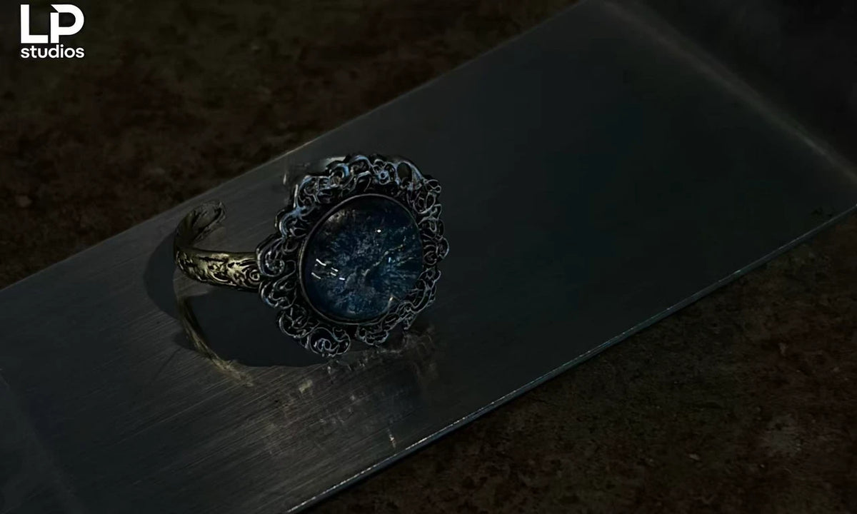 LP - Dark Moon Ring