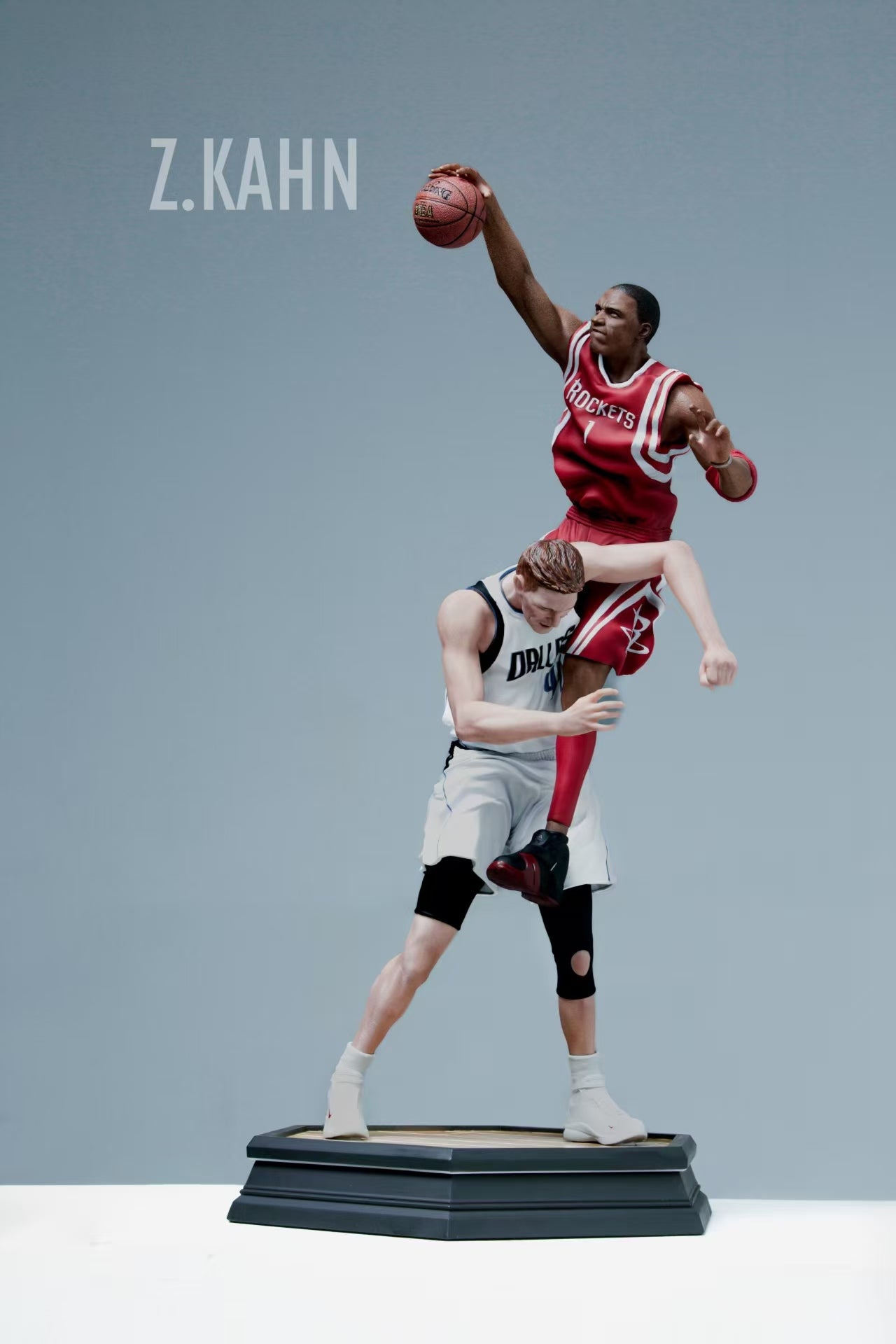 Z. KAHN - Tracy McGrady and Shawn Bradley