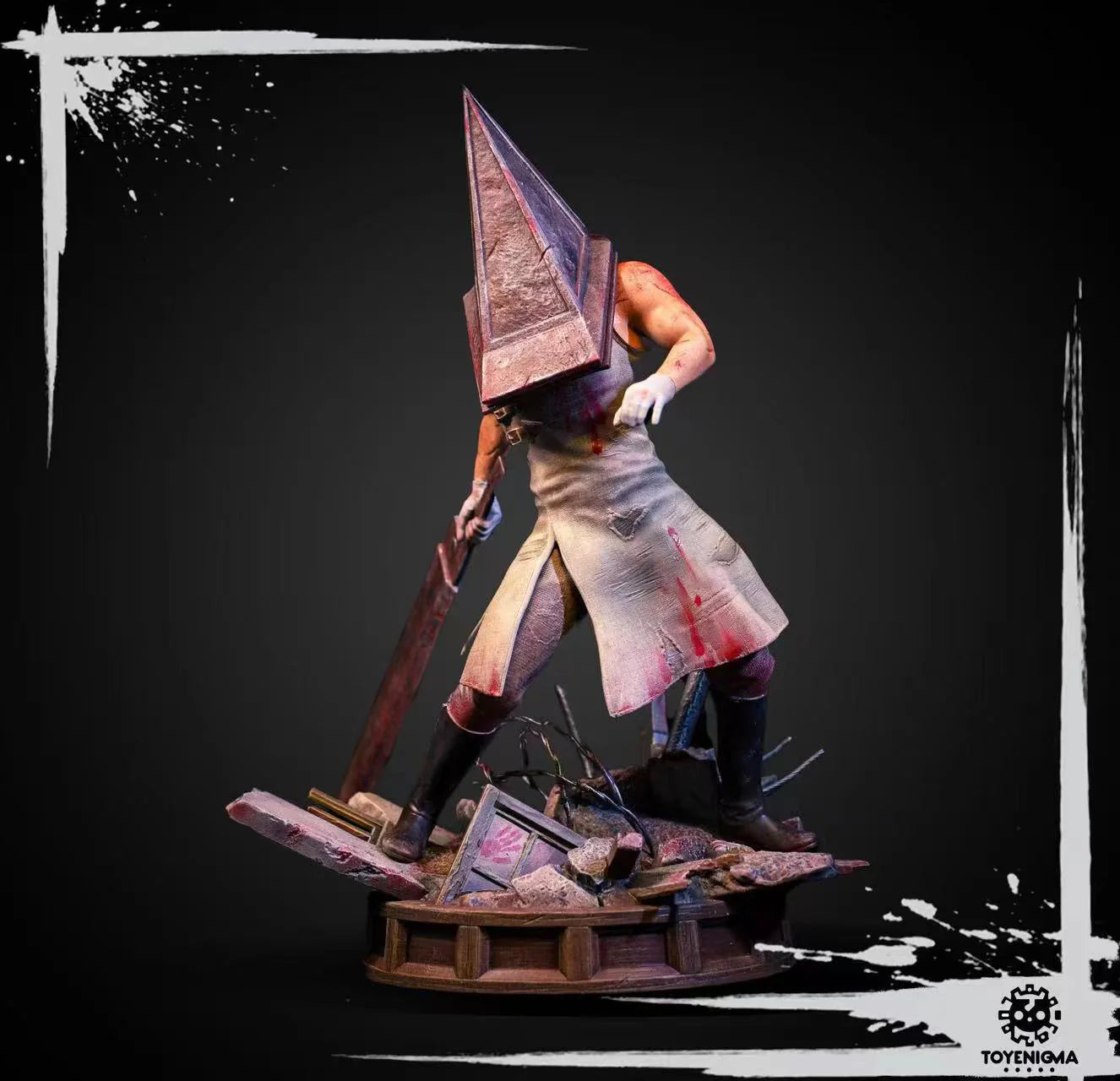 Toy Enigma - Pyramid Head