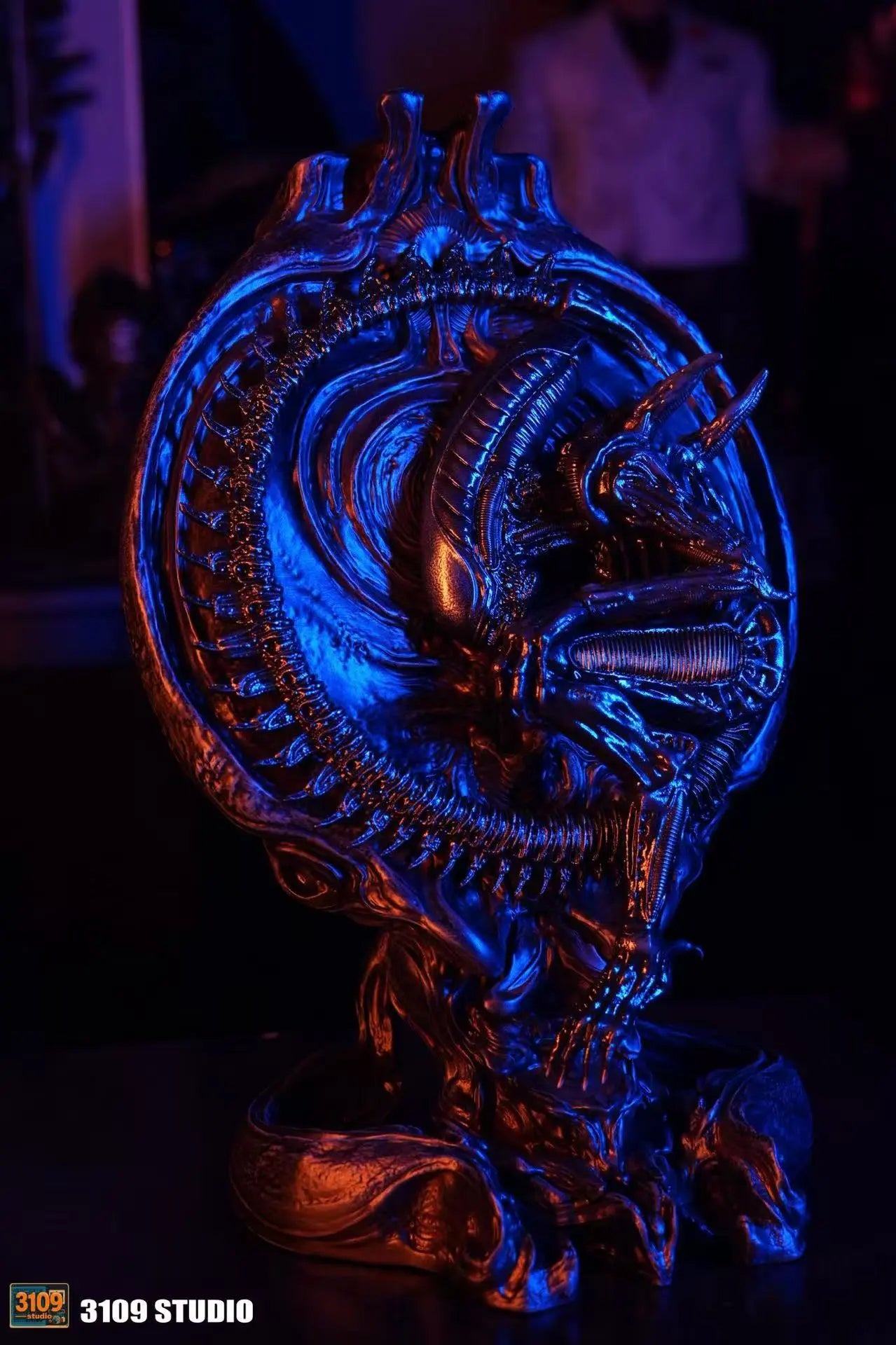 3109 - Alien
